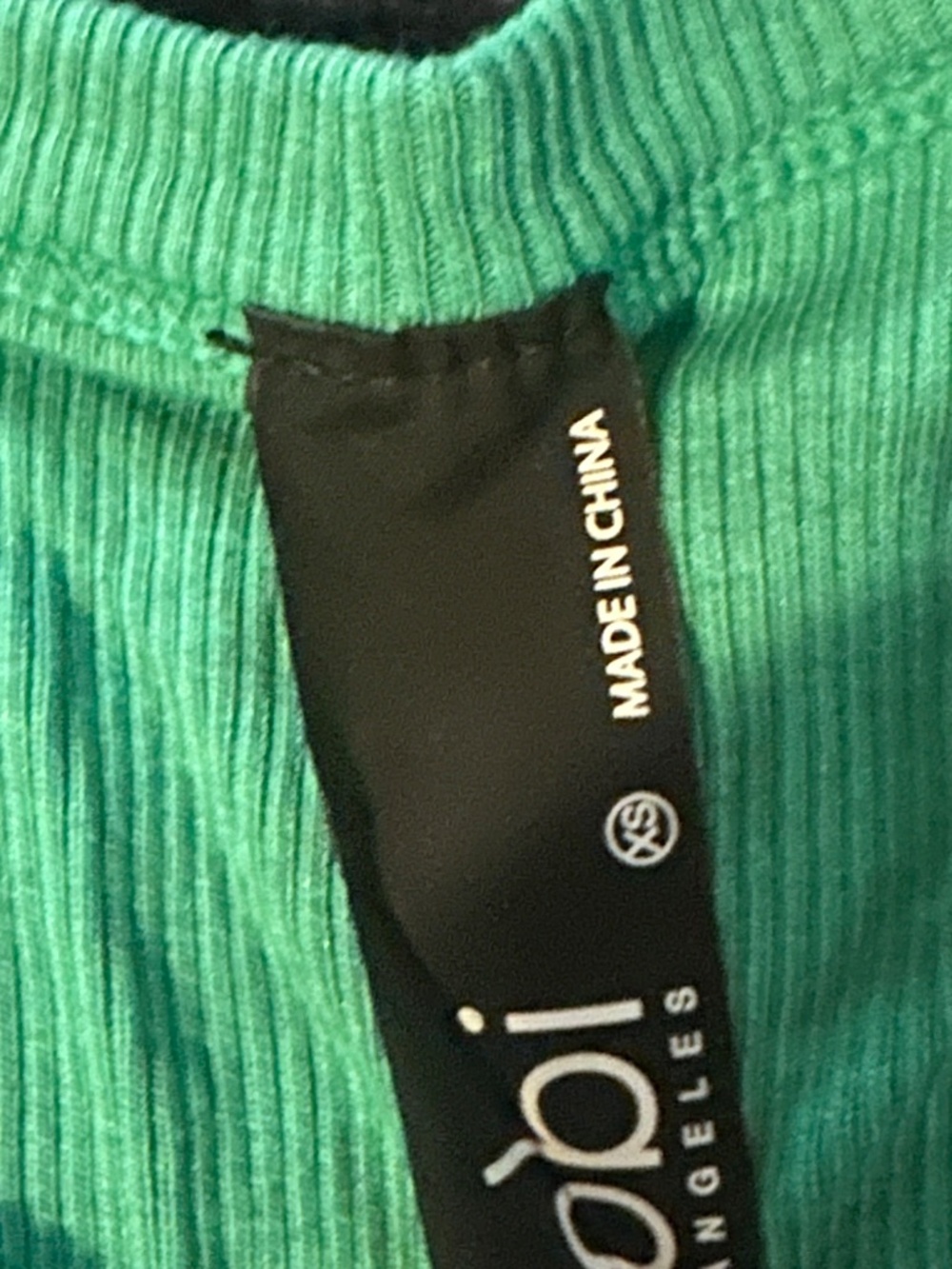 Green Ribbed Scoop Neck Tank - Picture 2 of 4